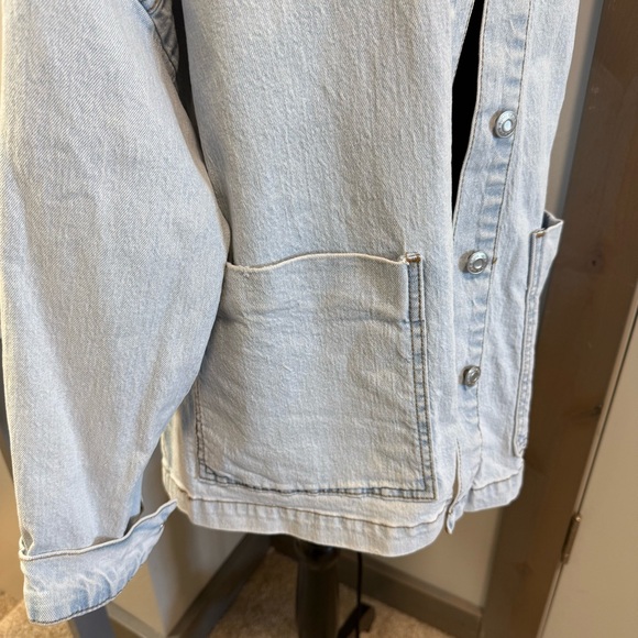 Kensie Jeans Light Wash Button Front Jean Denim Jacket Oversized Fall Layering M - Picture 3 of 7